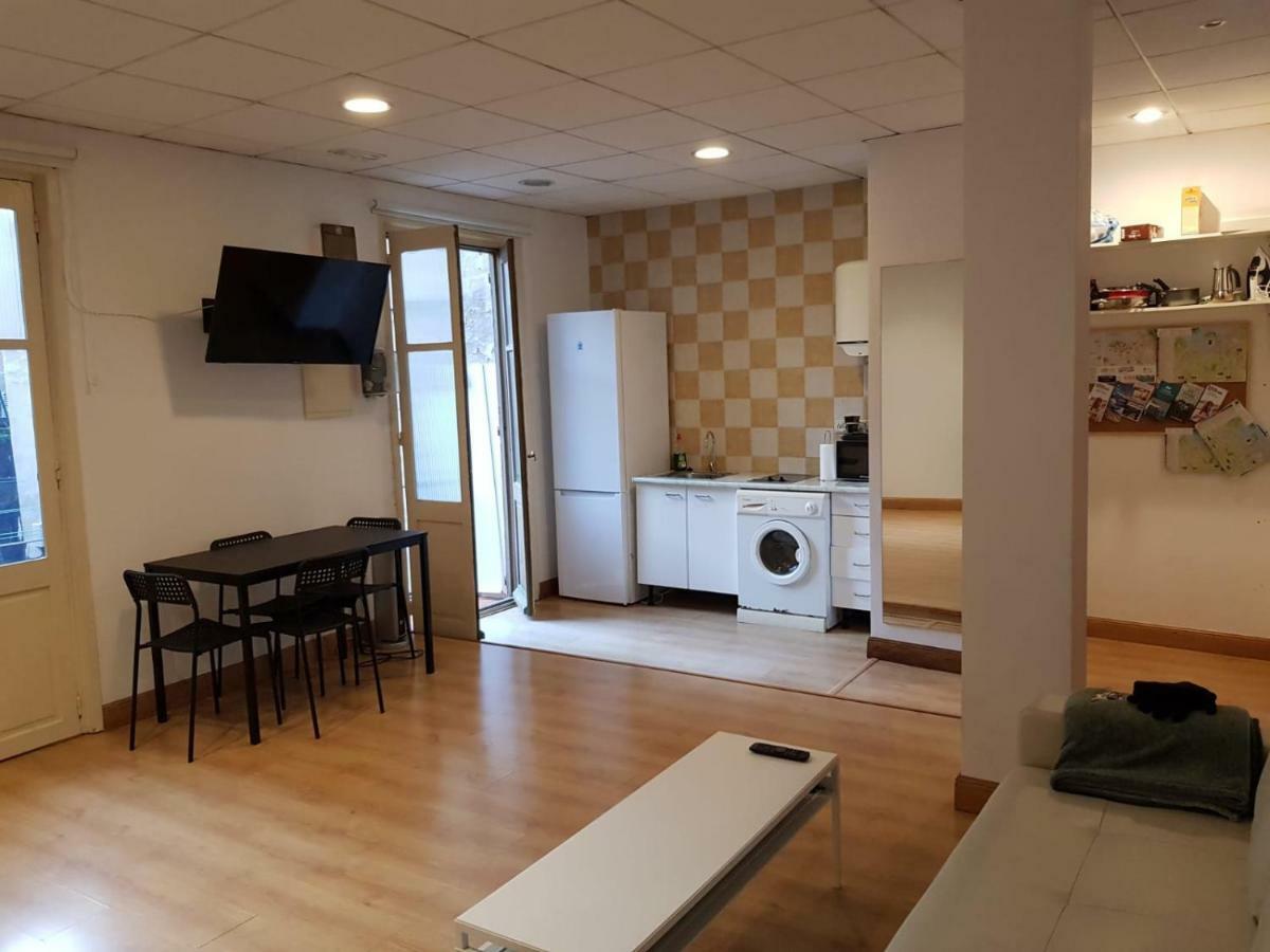 Donostia Apartment Parking Included Сан Себастиан Екстериор снимка